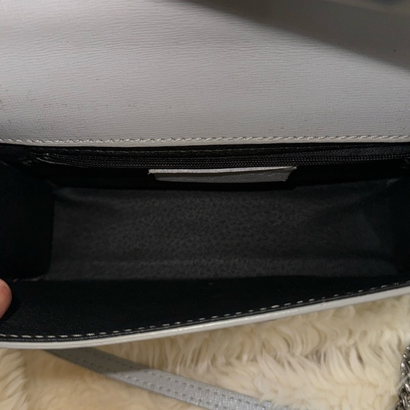 Camelia Roma Sling Bag - Picture 9 of 13